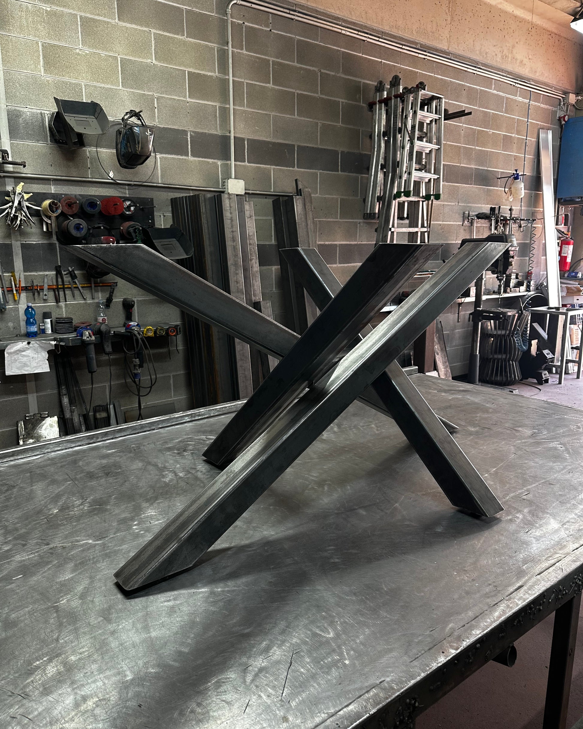 "Crovia" Struttura tavolo