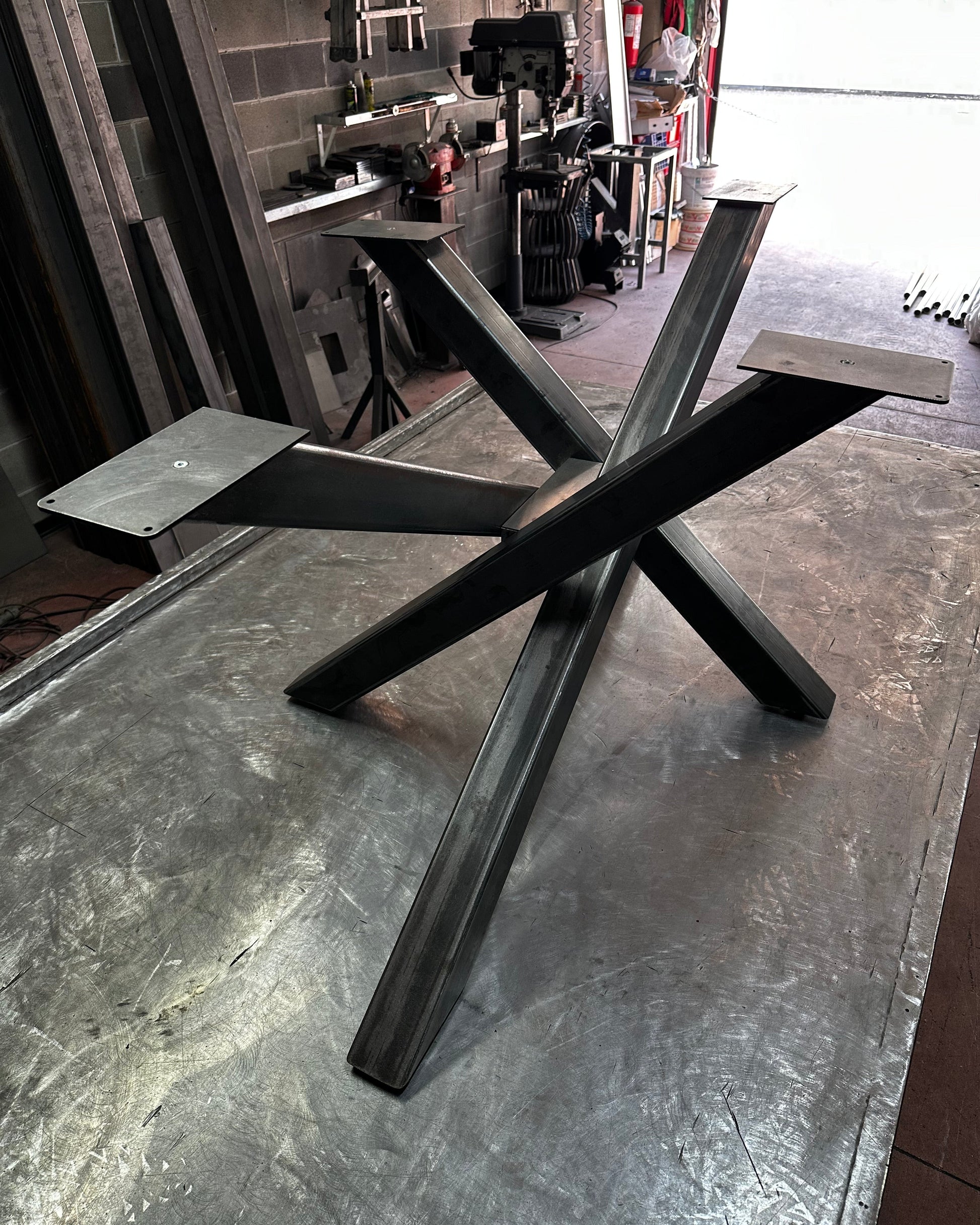 "Crovia" Struttura tavolo